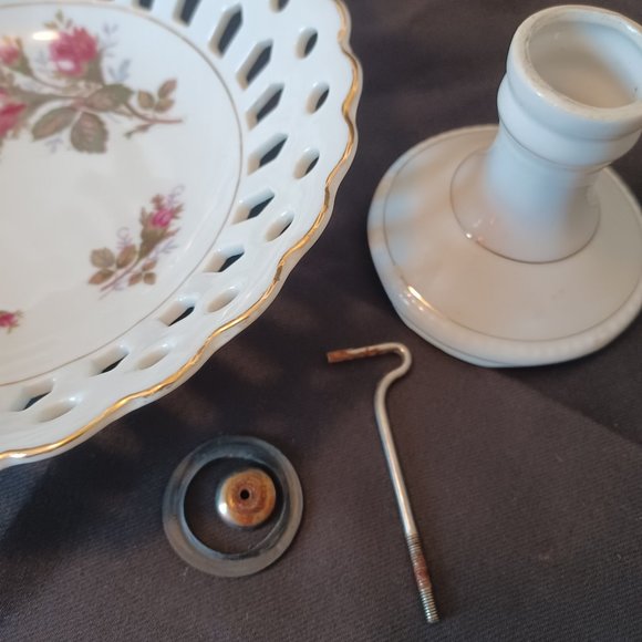 Vintage Footed pedestal bowl with gold trim and scalloped edge. Made in Japan. - Picture 10 of 11